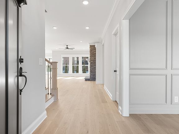 3rd image of 2020 Wt Chandler Blvd #82