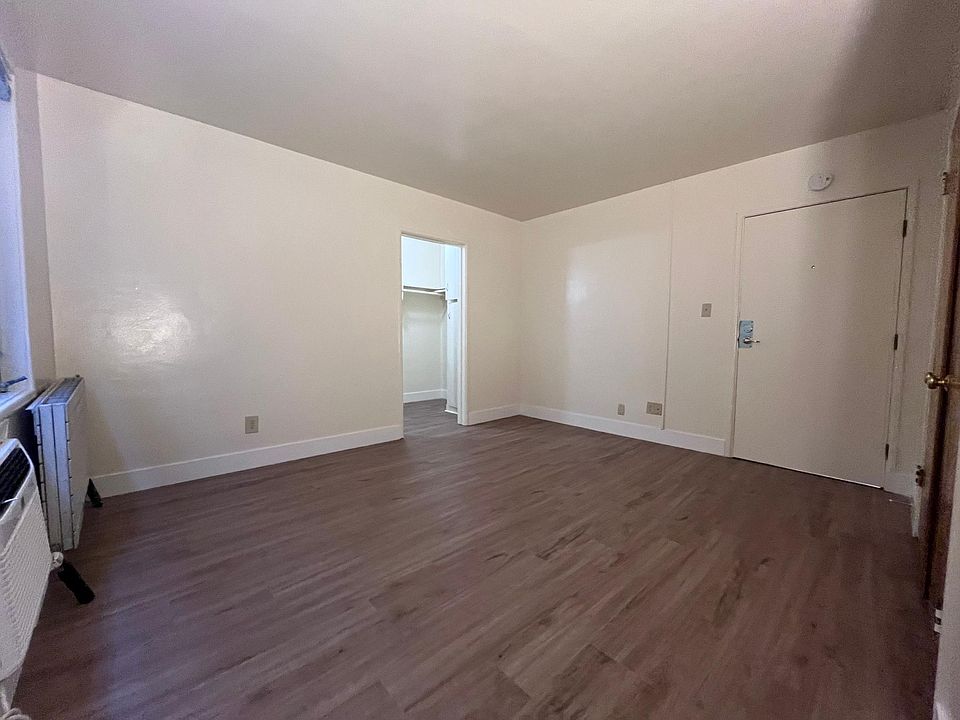 1st image of 1522 N St APT 105