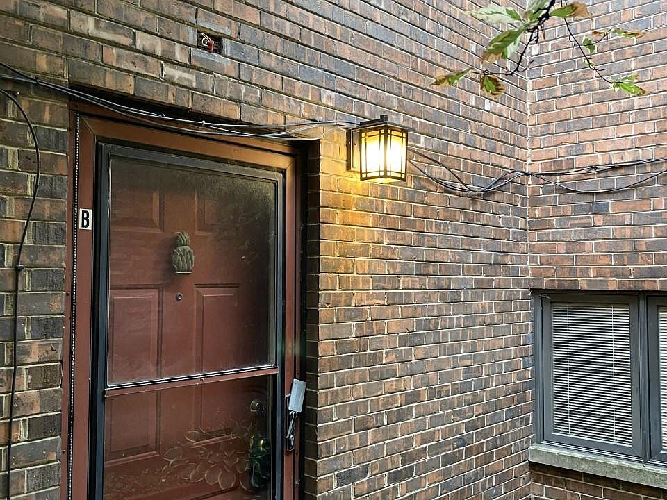 1st image of 2233 N Clifton Ave #B