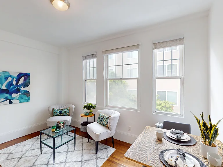 1520 Gough Street — Photo 35