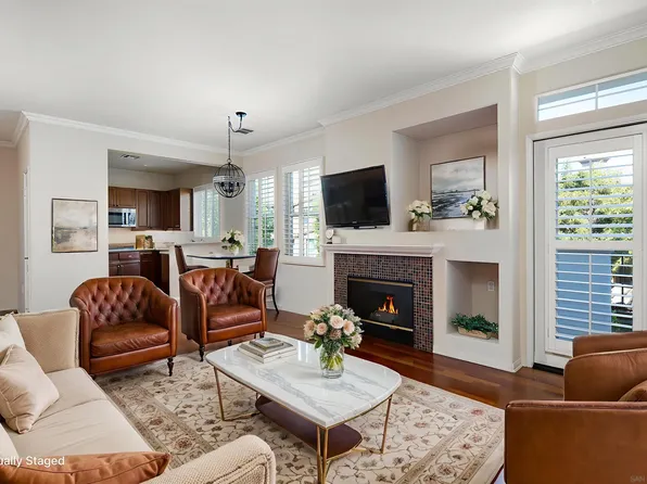 10910 Serafina Ln Unit 52, San Diego, CA 92128