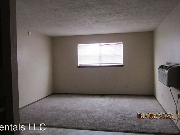 4th image of 1819 NW 82nd St #B-7