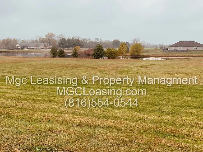 204-206 NW Parker Dr — Photo 13
