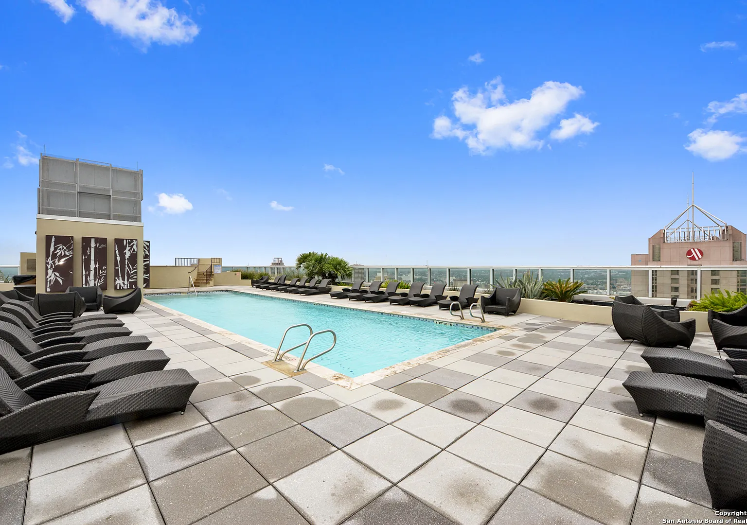 1 bed, 766 sqft, $2,500 — Photo 3
