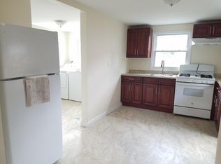34 E Hawthorne Ave, Valley Stream, NY 11580