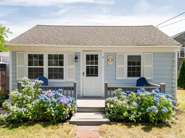 3 Toms Path, Dennis Port, MA 02639
