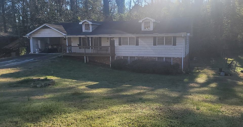 1st image of 385 Arcadia Pl SW