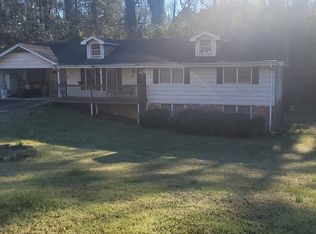 385 Arcadia Pl SW, Lilburn, GA 30047