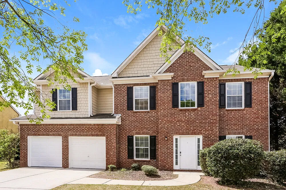 5 bed, 2.5 bath, 2974 sqft, $3,730 — Photo 1