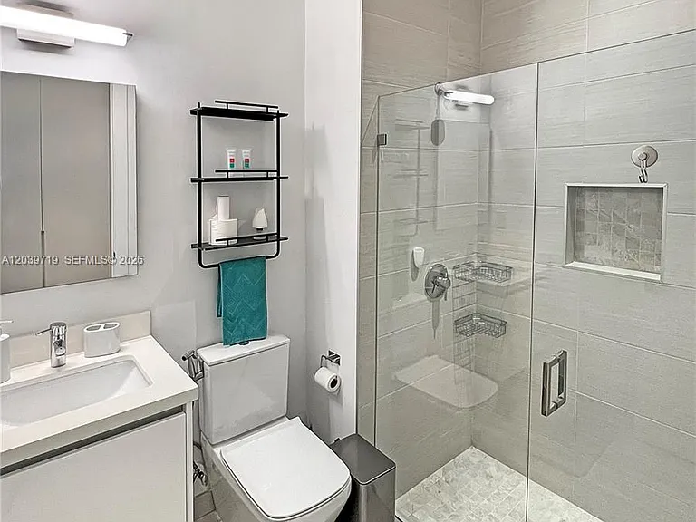 16640 Sunset Way — Photo 23