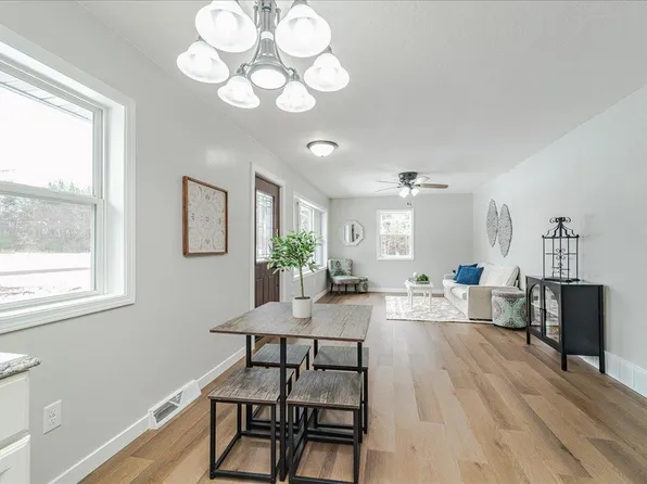 38652 Naples St NE, Stanchfield, MN 55080