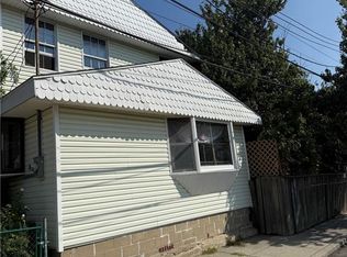 815 Walton Rd, Broad Channel, NY 11693