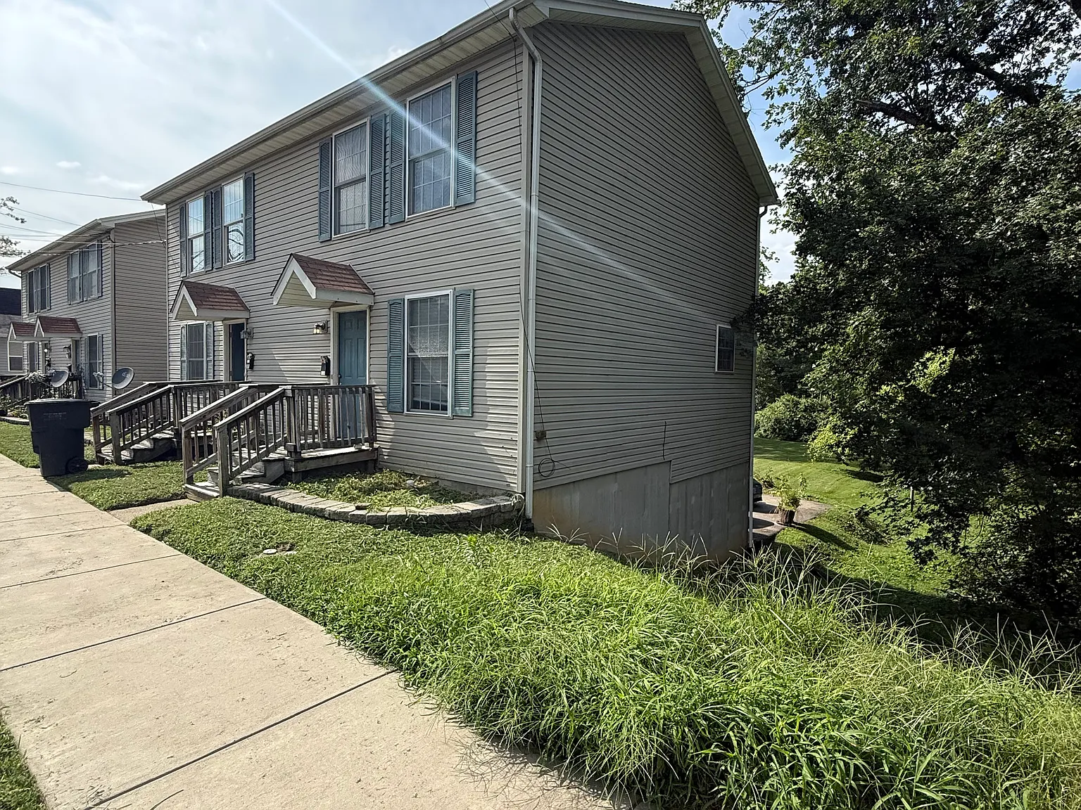 2 bed, 1.5 bath, 1000 sqft, $1,400 — Photo 3