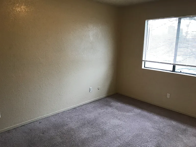 Morton Place Apartments — Photo 19