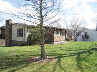 1229 Airport Rd, Vandergrift, PA 15690