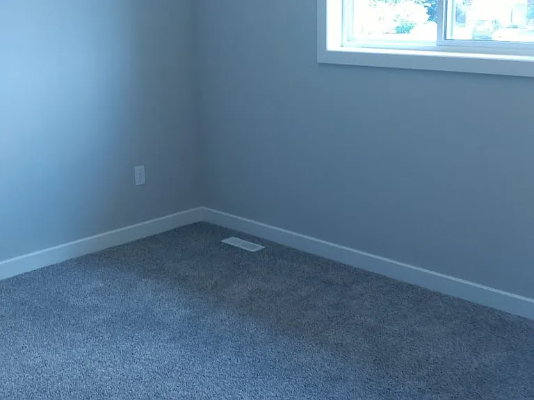 123 Denrich Ave — Photo 5