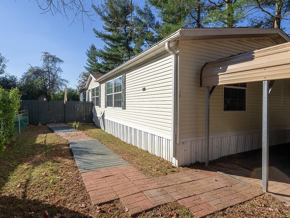 1st image of 12 Westover Pl
