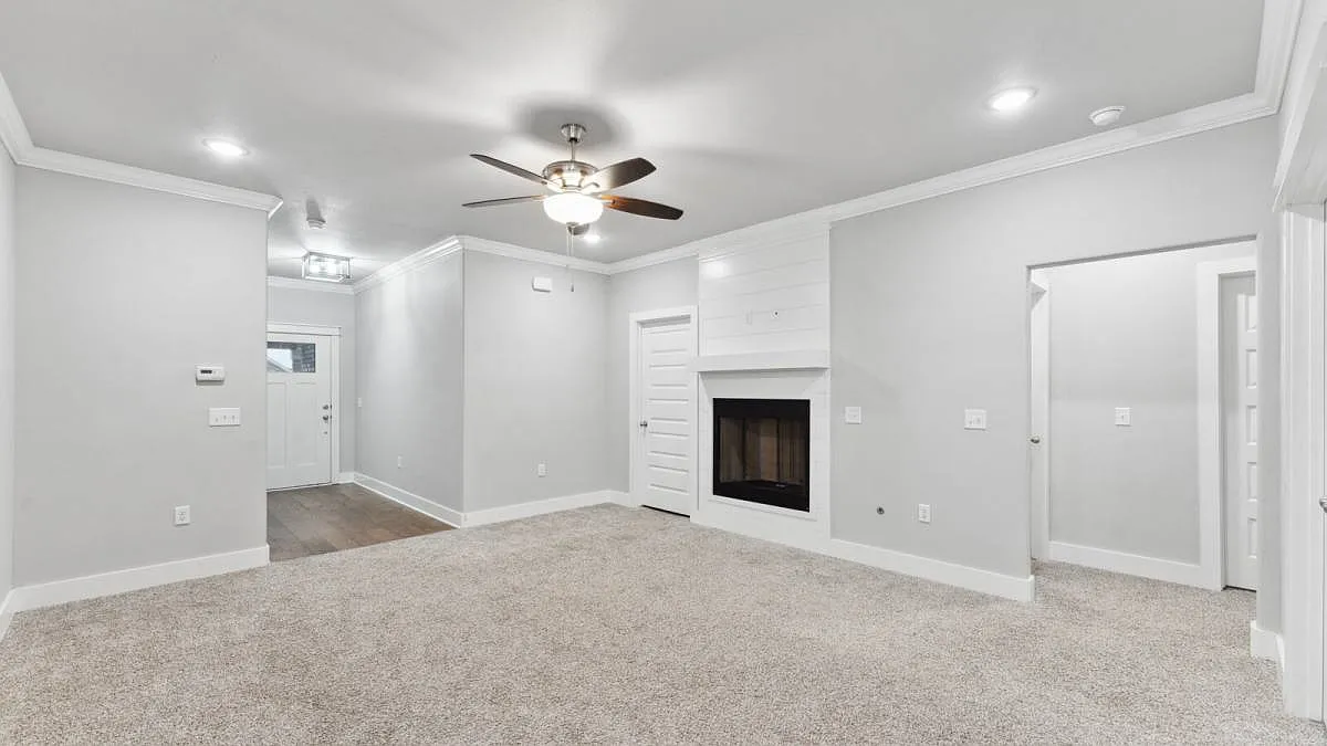 1902 Endura Park Dr in Siloam Springs, AR 72761 — Photo 4