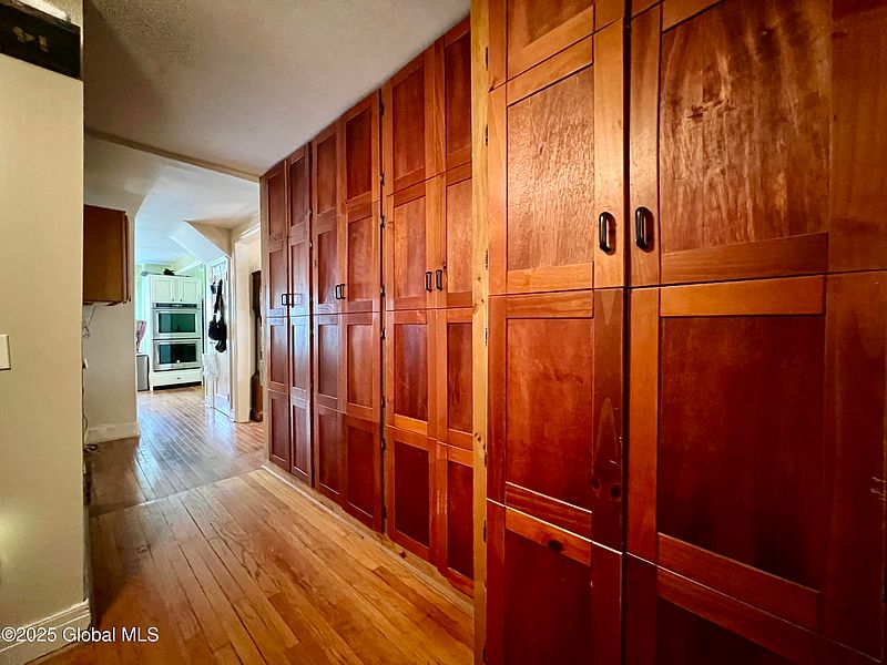 4th image of 86 Glendale Road