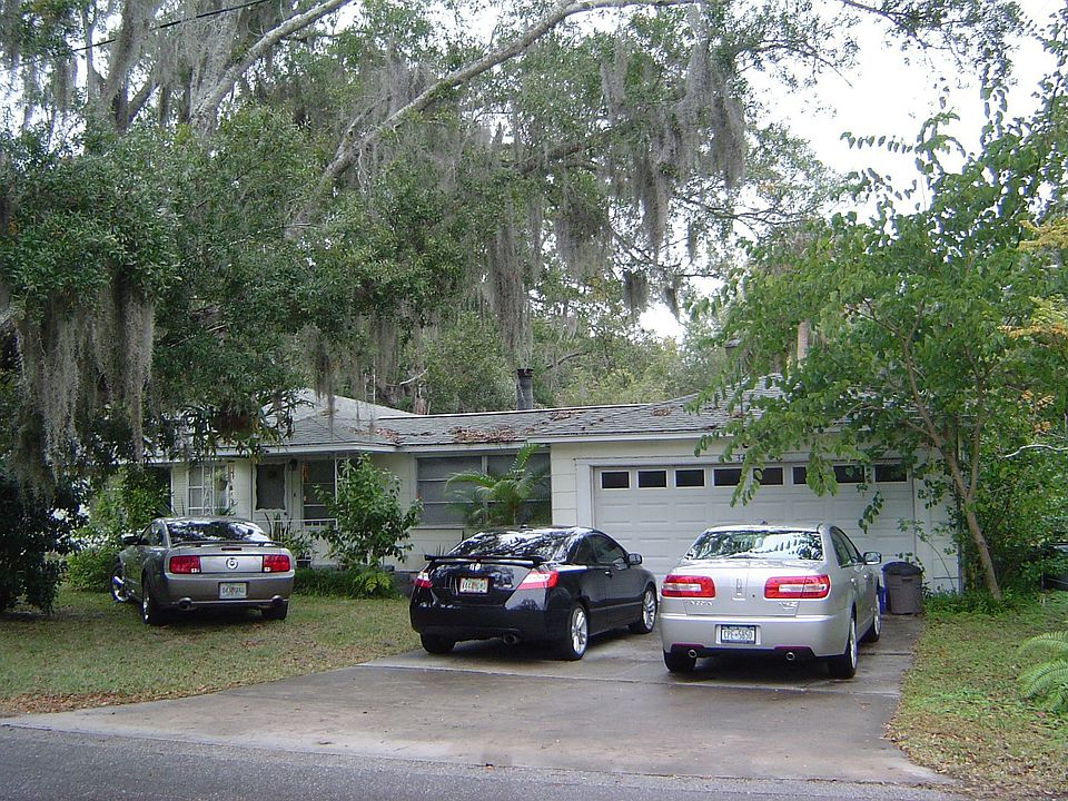 1st image of 340 Bay St