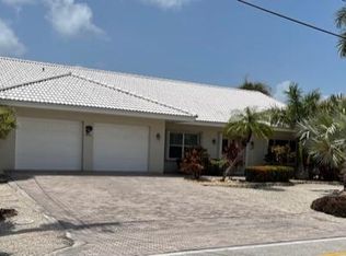 295 13th St, Key Colony Beach, FL 33051