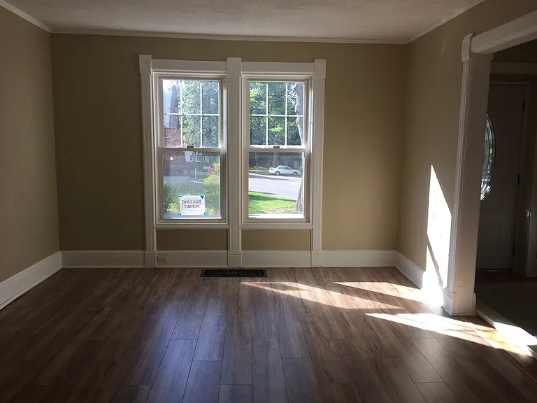 15 Carroll St — Photo 10