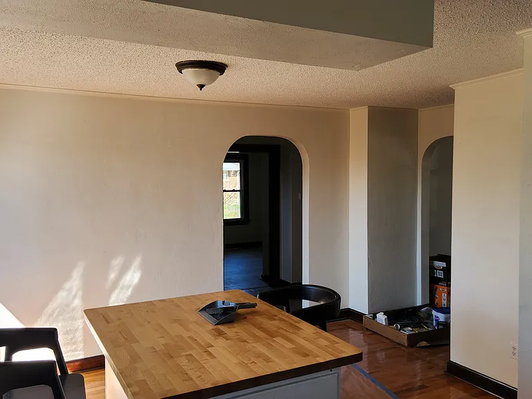 1115 Reale Ave — Photo 4