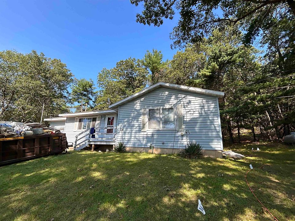 2nd image of 604 Colton Ct