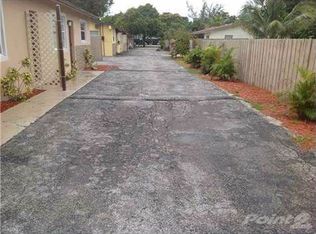 1912 NW 28th St, Oakland Park, FL 33311