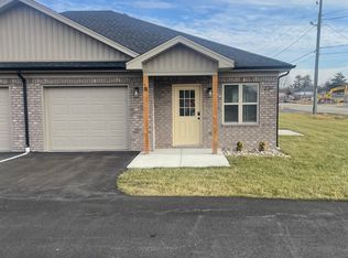 230 Fulkerson Dr #B, Charlestown, IN 47111