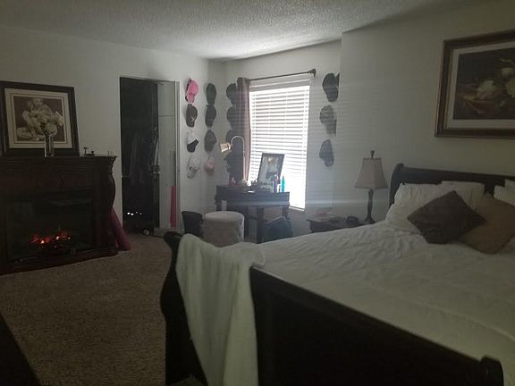 Spacious master bedroom with walk in closet