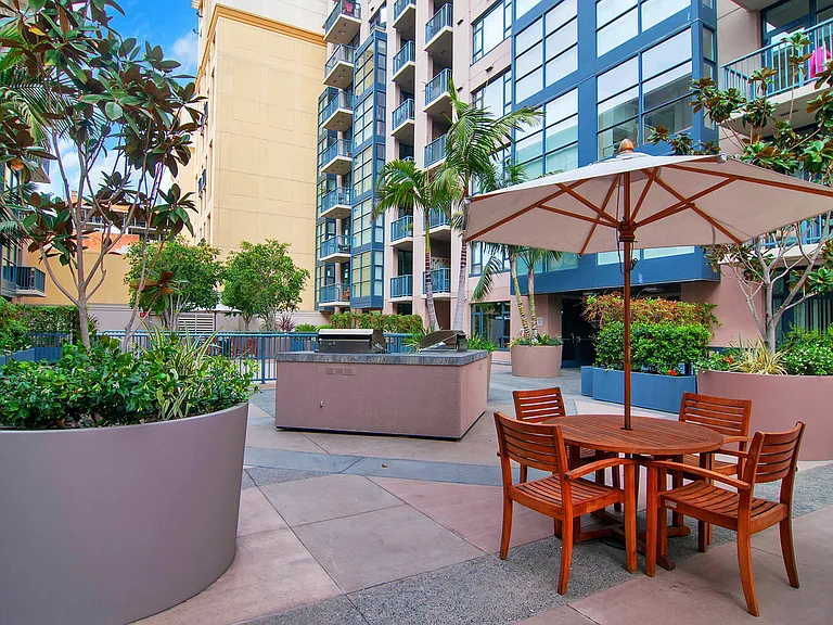 530 K St #503 — Photo 24