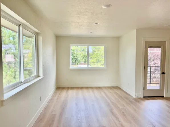 216 S Ave E, Missoula, MT 59801