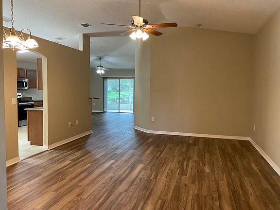 4th image of 1289 Corbett Ln