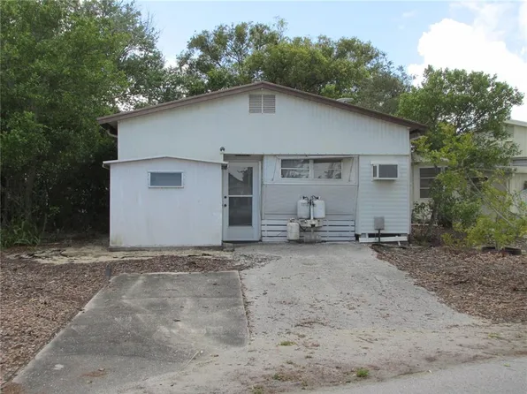 13 Saddlebag Trl S, Lake Wales, FL 33898