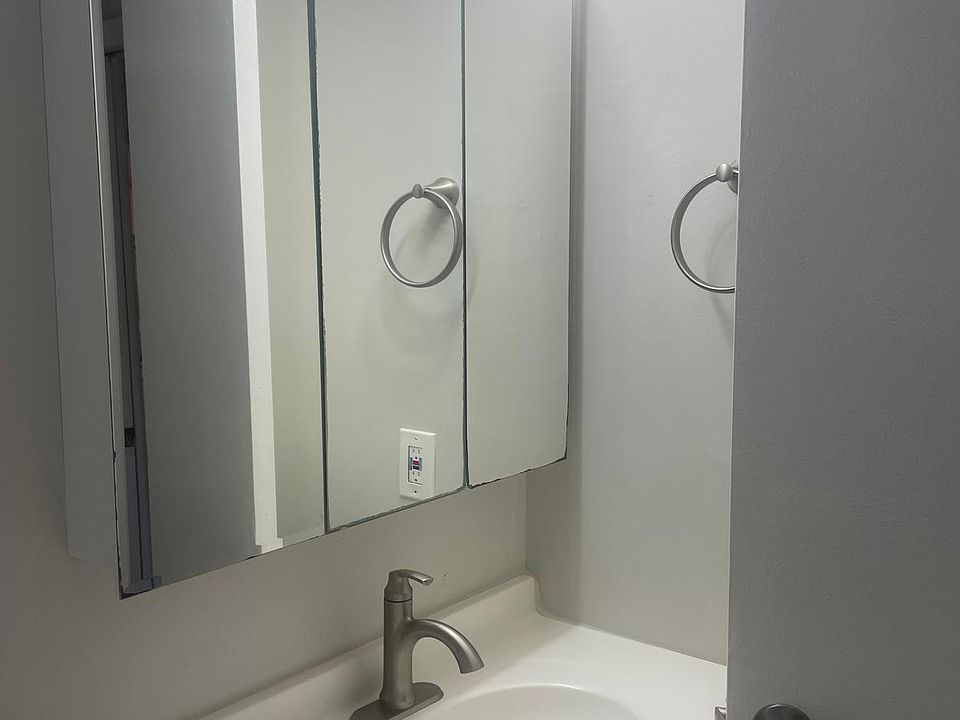1st image of 660 Tennis Club Dr APT 108