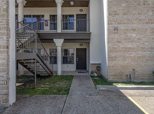 9811 Sterling St #111, Laredo, TX 78045