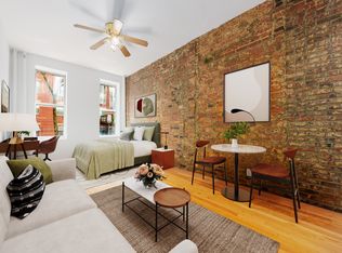 409 W 54th St APT 2D, New York, NY 10019