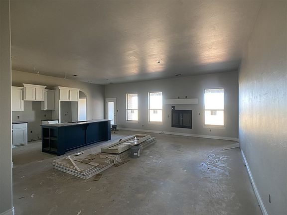 4th image of 13788 NE Lafayette Dr