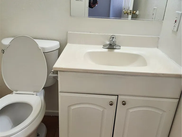 3437 E Cheyenne Ave #D — Photo 10