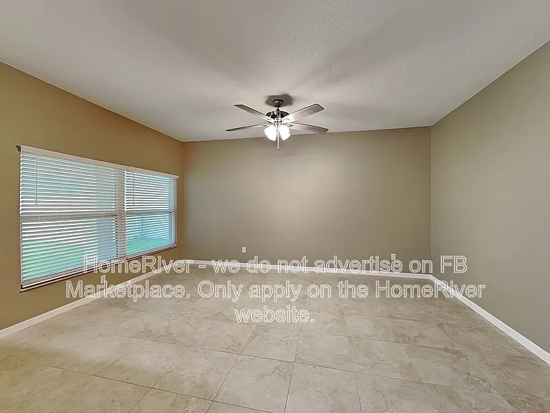 4 bed, 3.0 bath, 2618 sqft, $2,900 — Photo 3