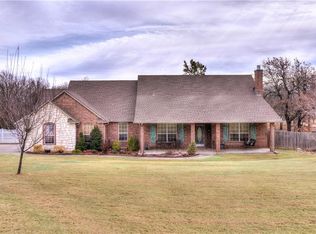 512 Silver Tree Cir, Choctaw, OK 73020