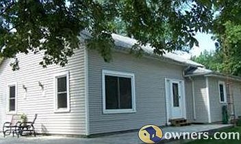 New Listing!  Move in Ready! SALE ONLY!
