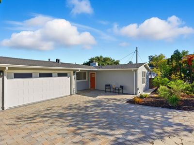 141 Hillcrest Rd, San Carlos, CA, 94070