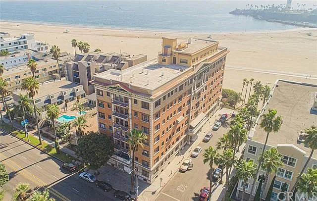 1030 E Ocean Blvd — Photo 1