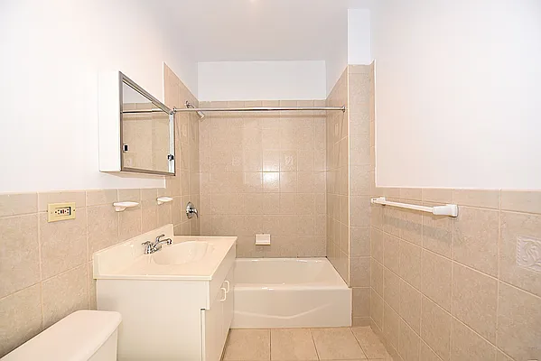 Rented by Keller Williams NYC | media 18