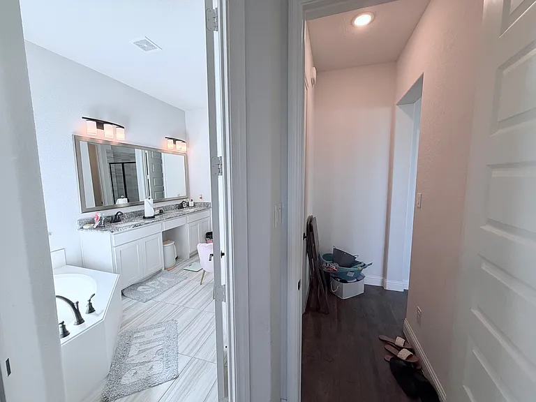 516 William Ct — Photo 13