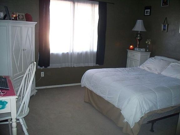 4th image of 3121 E Cardenas Dr