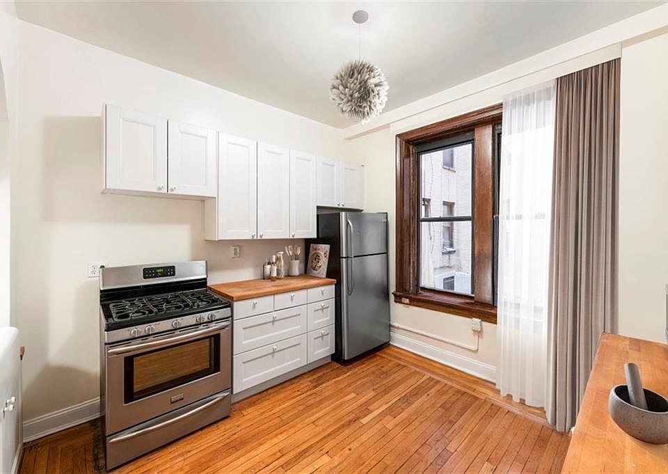 1st image of 536 W 111th St APT 7