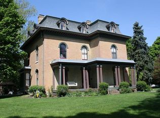 305 N 2nd St, Tolono, IL